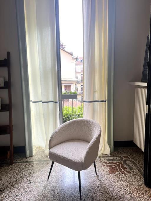 Lavi' Suite Elegante Centrale Luminoso Turin Bagian luar foto