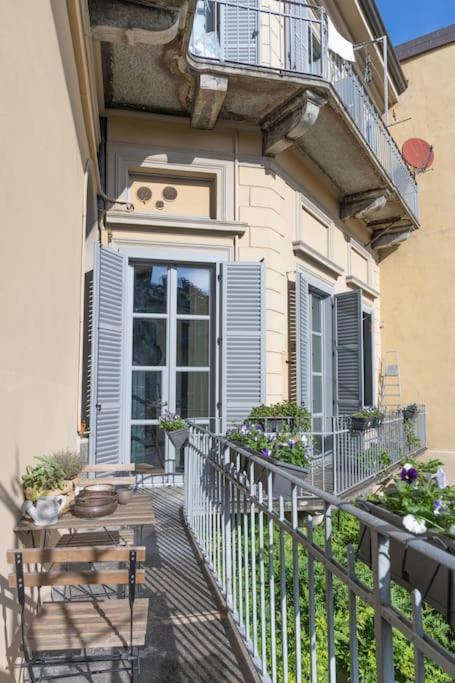 Lavi' Suite Elegante Centrale Luminoso Turin Bagian luar foto
